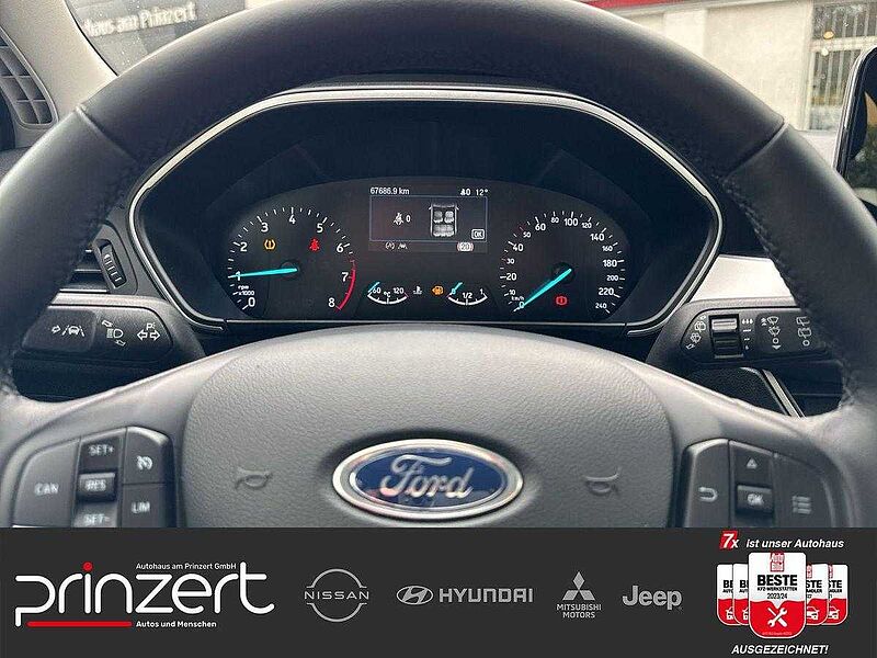 Ford Focus 1.5 'Cool&Connect'Tempomat*Navi*Sportsitze*8-Fach