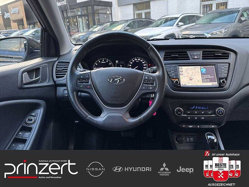 Hyundai i20 1.4 AT 'Style' Navi*Touch*Rückfahrkamera*8-Fach