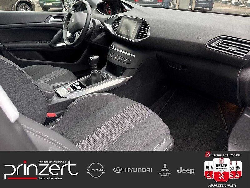 Peugeot 308 1.2 e-THP/PureTech 'Allure' Navi*PGD*Safty-Paket*