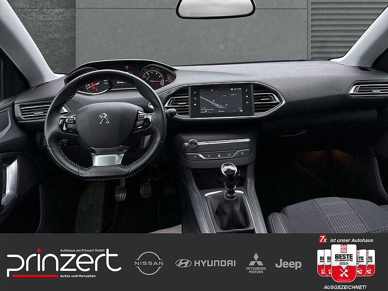 Peugeot 308 1.2 e-THP/PureTech 'Allure' Navi*PGD*Safty-Paket*