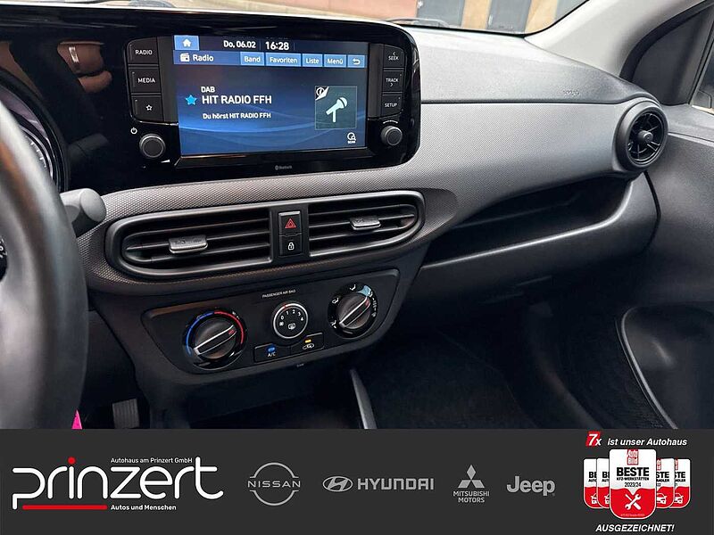 Hyundai i10 1.0 MT5 'Trend' Funktions-Paket*Touch*LM15' 'Trend' Funktions-Paket*Touch*LM15'